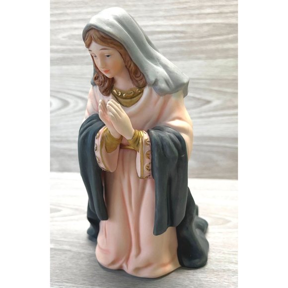 Kirkland Mother Mary Praying Christmas Nativity Porcelain Replacement Figurine - Picture 6 of 9